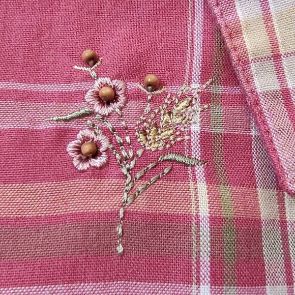 Alfred Dunner Pink Plaid Floral Embroidered Beaded Button Down Long Sleeve 16 - Picture 4 of 9